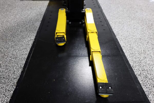 Challenger Lift 12k heavy duty adjustable lift arms.